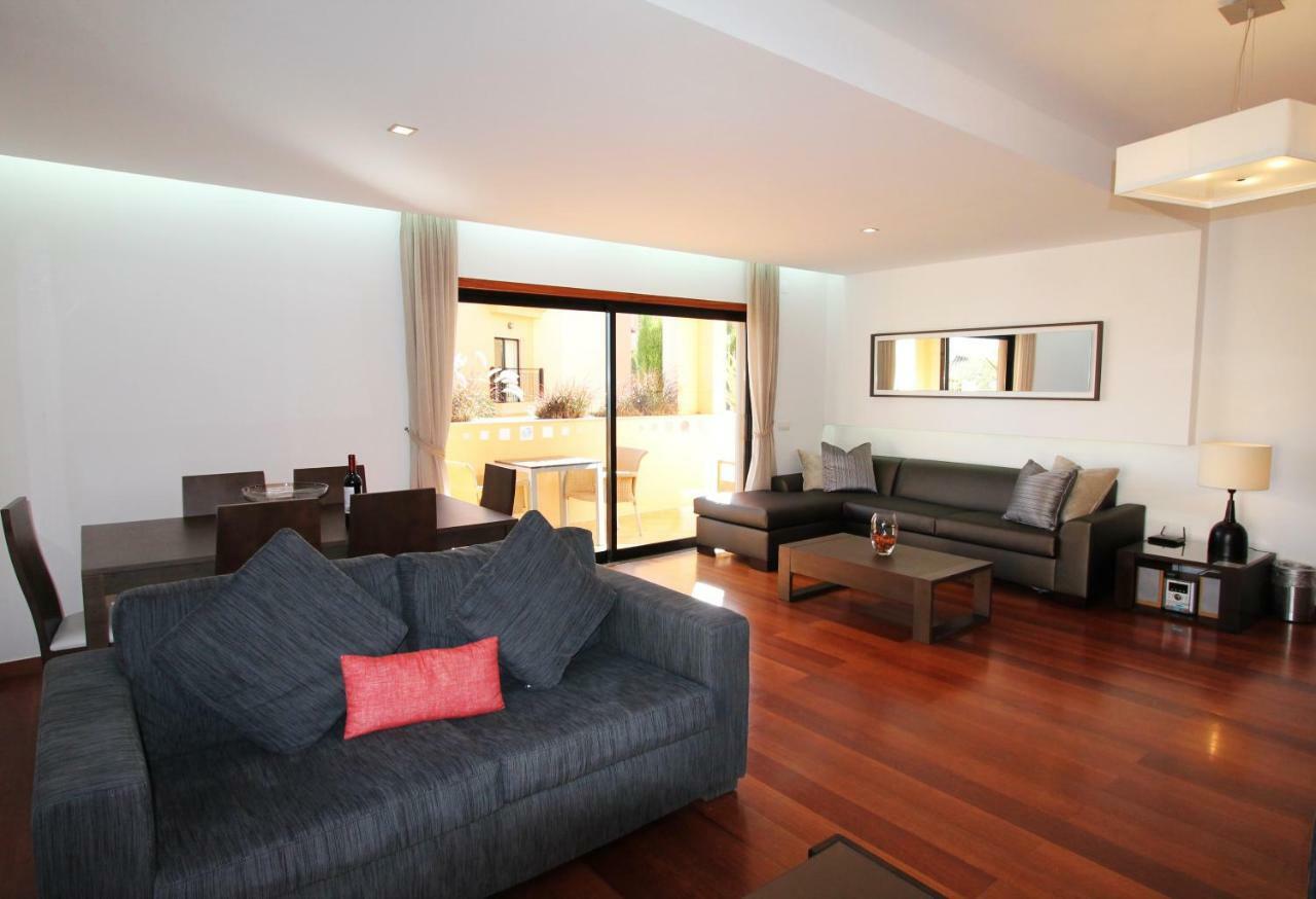 Luz Beach Luxury Apartment エクステリア 写真