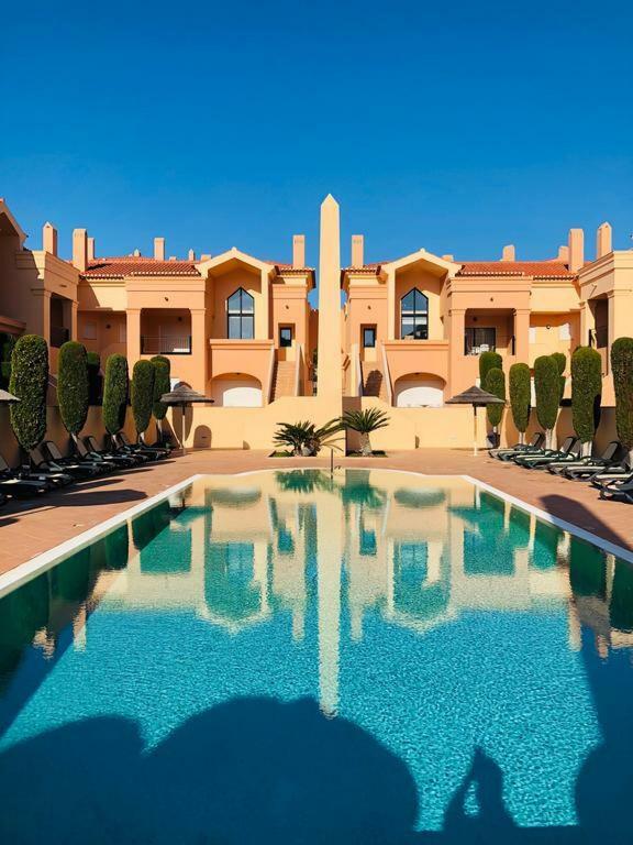 Luz Beach Luxury Apartment エクステリア 写真